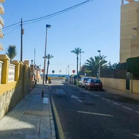 Apartamento A 50 Metros De La Playa Muchavista El Campello Exterior photo